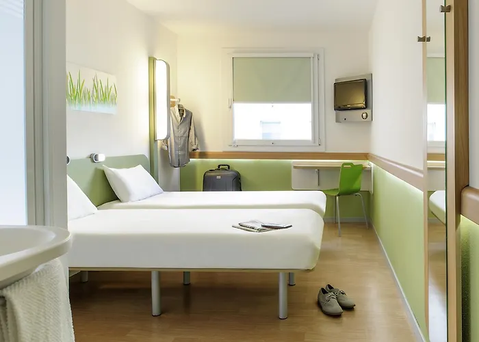 Ibis Budget Altona Hotel 2*