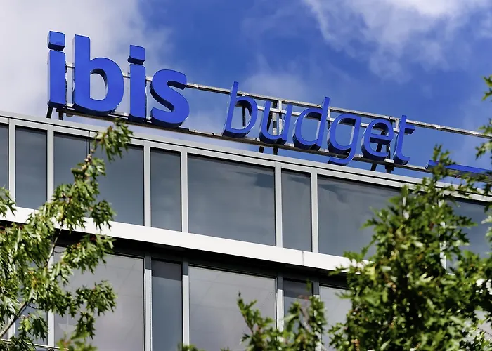 Ibis Budget Altona Hotel 2*