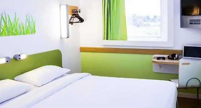 Hotel Ibis Budget Altona 2*